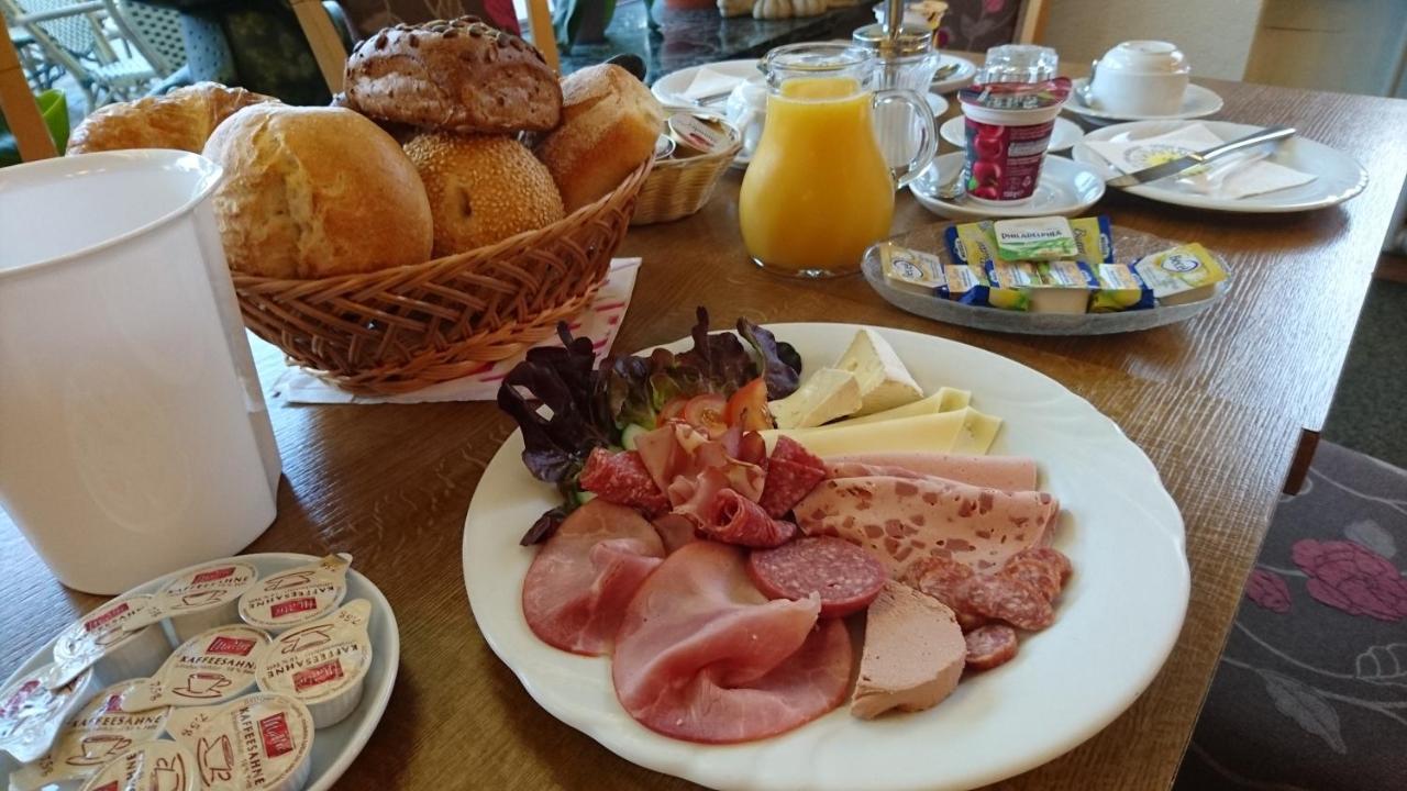 Gastehaus Cafe Heck Titisee エクステリア 写真